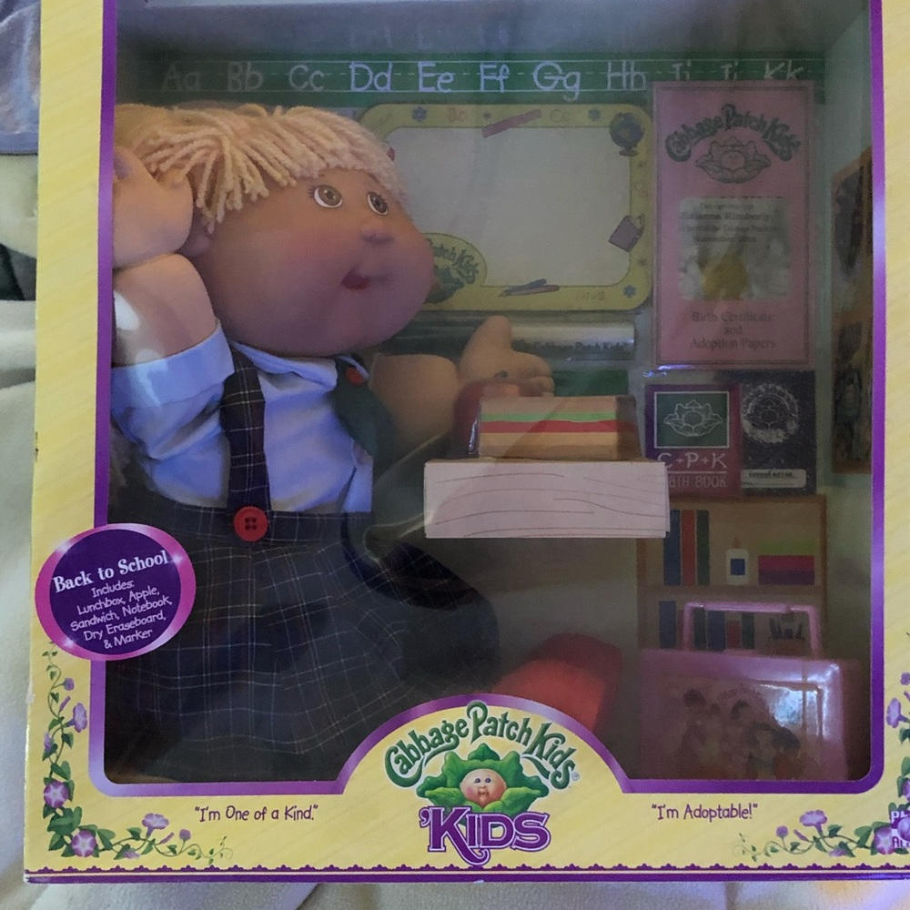 COPY - CABBAGE PATCH KID DOLL BACK TO SCHOOL